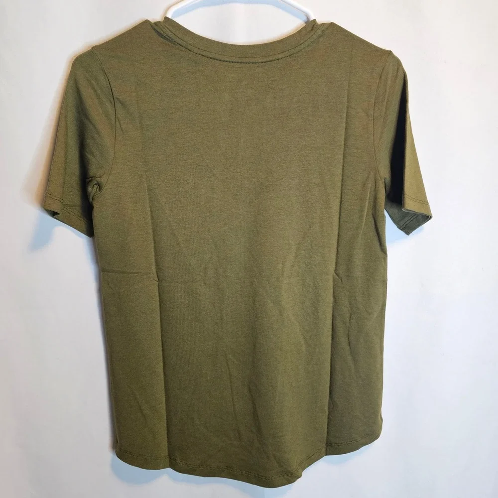 Universal Standard V-Rex Tee Military Olive Green Plus Size 4XS=XS Short Sleeve - Picture 5 of 6